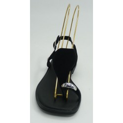 Sandalia mujer marca top 3 en color negro