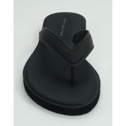 Sandalia mujer marca tommy hilfiger en color negro