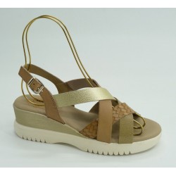 Sandalia mujer marca porronet en color taupe