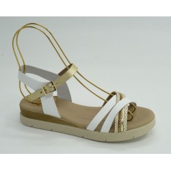 Sandalia mujer marca porronet en color blanco