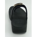 Sandalia mujer marca fit flop en color negro