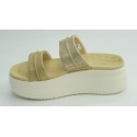 Sandalia mujer marca dude en color oro
