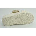 Sandalia mujer marca dude en color oro