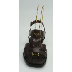 Sandalia mujer marca porronet en color marron