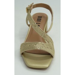 Sandalia mujer marca bibi louen color oro