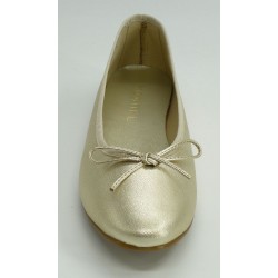 Zapato mujer marca montiel ca en color oro