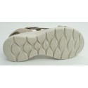 Sandalia mujer marca skechers en color taupe