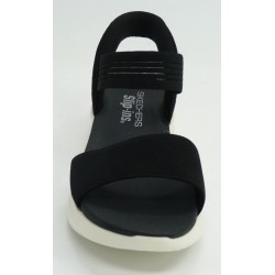 Sandalia mujer marca skechers en color negro