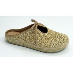 Plano mujer marca gaimo en color beige