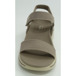 Sandalia mujer marca skechers en color taupe