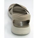 Sandalia mujer marca skechers en color taupe