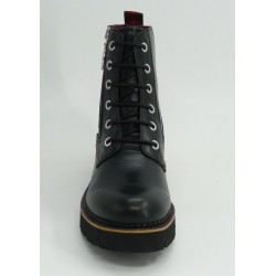 Botín mujer marca pikolinos en color negro