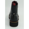 Botín mujer marca pikolinos en color negro