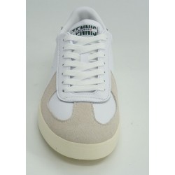 Deportivo hombre marca lacoste en color blanco