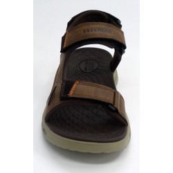 Sandalia hombre marca skechers en color marron