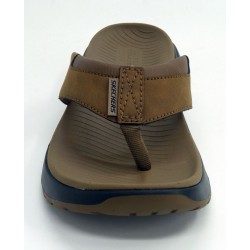 Sandalia hombre marca skechers en color marron