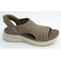 Sandalia mujer marca skechers en color beige