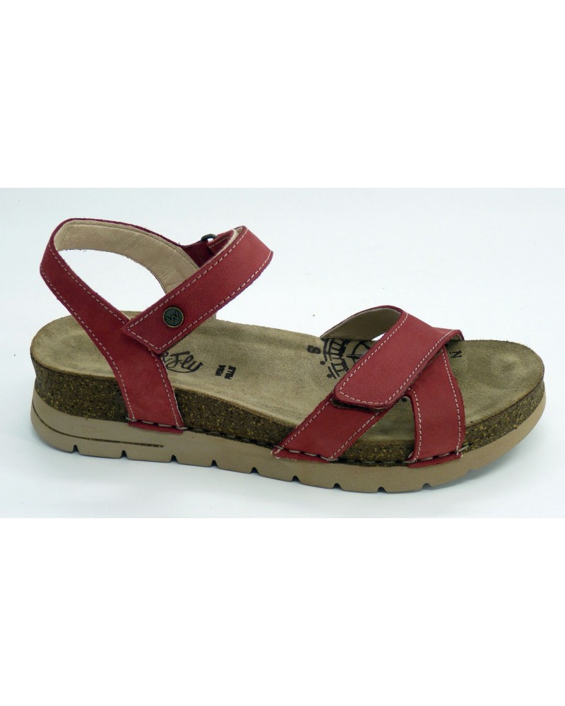 Sandalia mujer marca walk & fly en color rojo