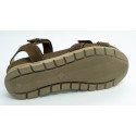 Sandalia mujer marca walk & fly en color cuero