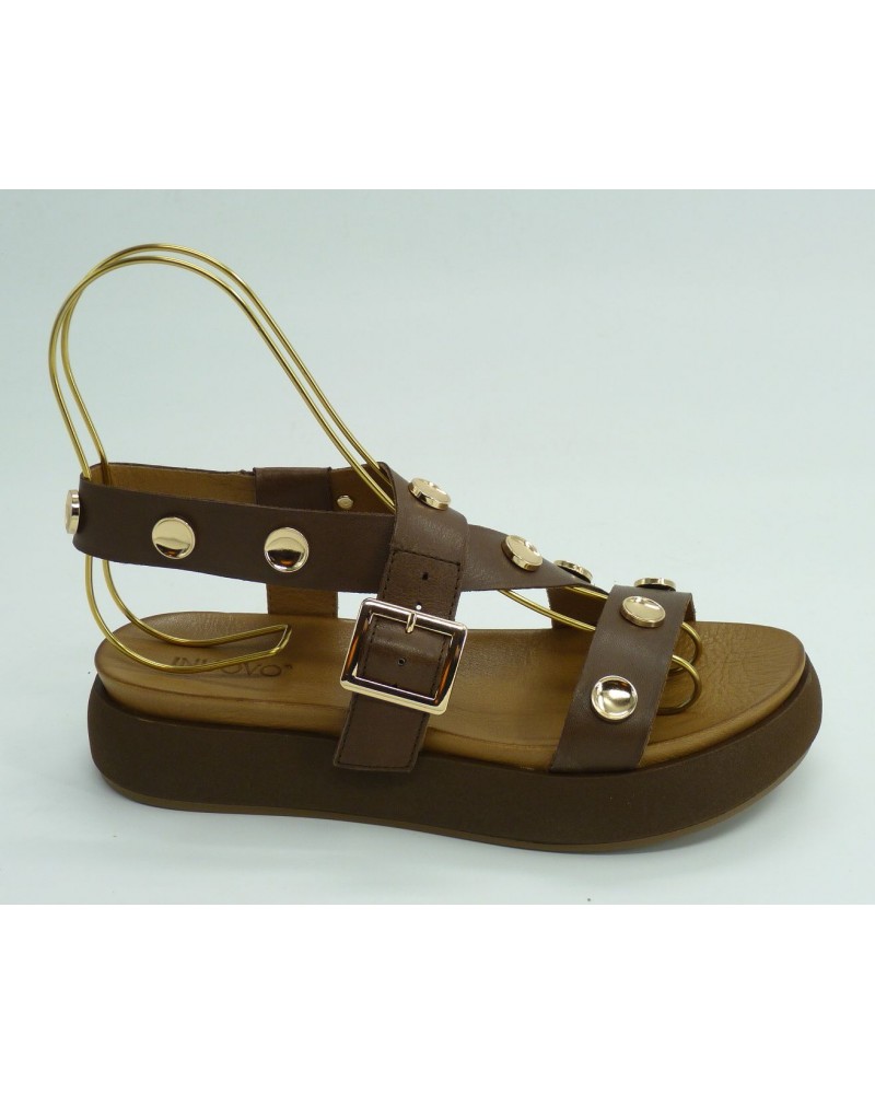 Sandalia mujer marca inuovo en color marron