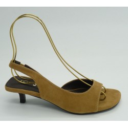 Sandalia mujer marca top 3 en color cuero