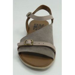 Plano mujer marca bueno en color beige