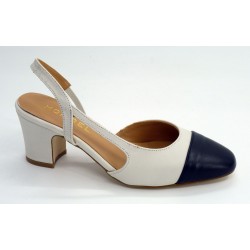 Zapato mujer marca montiel caen color hielo