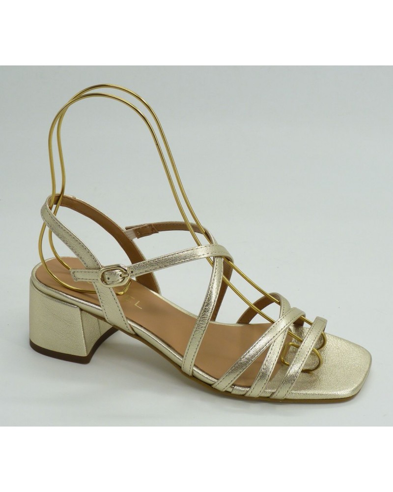 Sandalia mujer marca montiel caen color oro