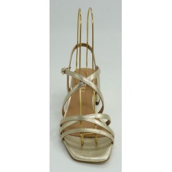 Sandalia mujer marca montiel caen color oro