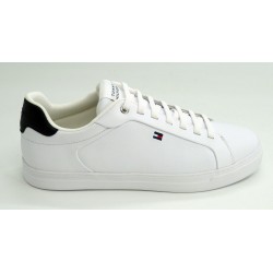 Deportivo hombre marca tommy hilfiger en color blanco