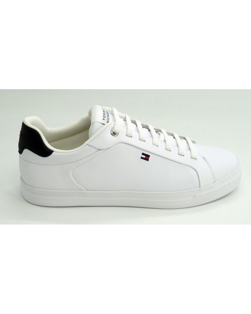 Deportivo hombre marca tommy hilfiger en color blanco