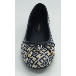 Zapato mujer marca tommy hilfiger en color marino