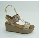 Sandalia mujer marca inuovo en color plata