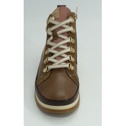 Botín mujer marca pikolinos en color marron