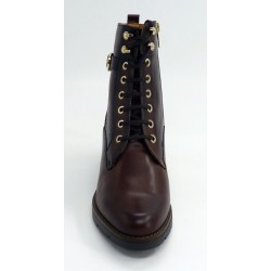 Botín mujer marca pikolinos en color marron