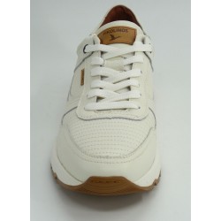 Deportivo hombre marca pikolinos en color blanco