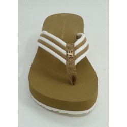 Sandalia mujer marca tommy hilfiger en color beige