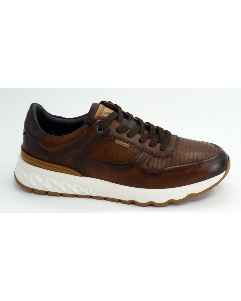 Deportivo hombre marca pikolinos en color cuero