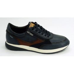 Zapato hombre marca pikolinos en color marino