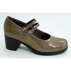 Zapato mujer marca pitillosen color taupe