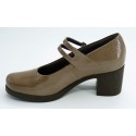 Zapato mujer marca pitillosen color taupe