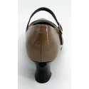 Zapato mujer marca pitillosen color taupe