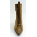 Botín mujer marca hispanitas en color beige