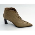 Zapato mujer marca hispanitas en color taupe