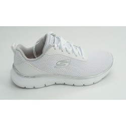 Deportivo mujer marca skechers en color blanco