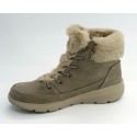 Botín mujer marca skechers en color taupe