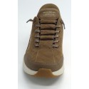 Deportivo mujer marca skechers en color marron