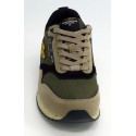 Deportivo hombre marca aeronautica militare en color verde