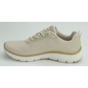 Deportivo mujer marca skechers en color beige