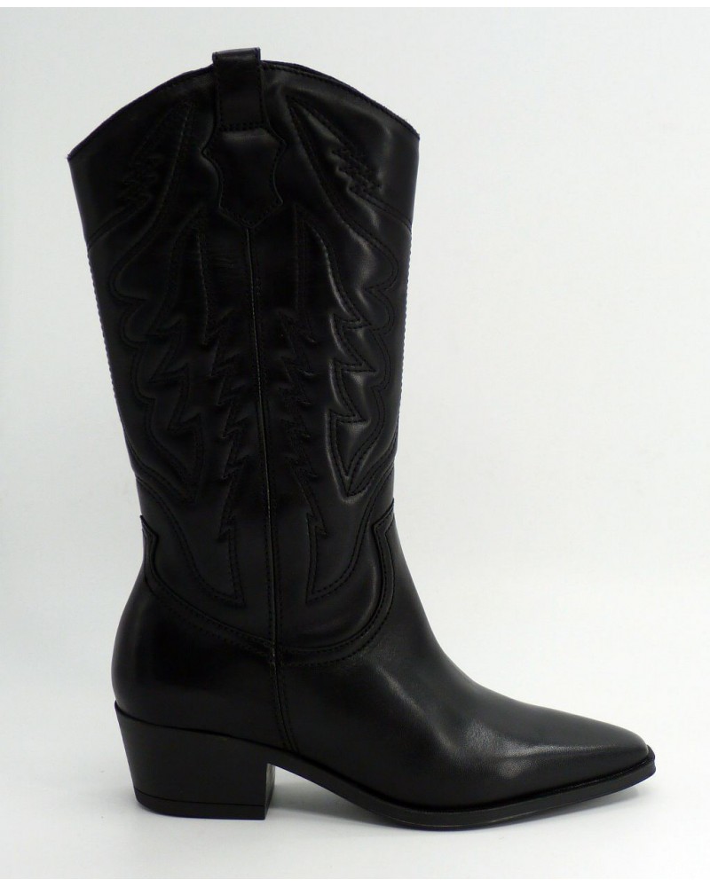  bota mujer marca lol en color negro 
